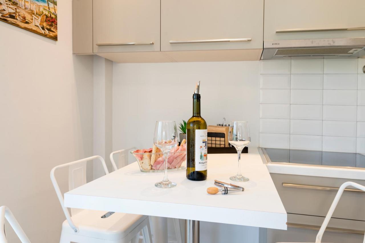 Dimi Brou's By Corfuescapes Appartement *